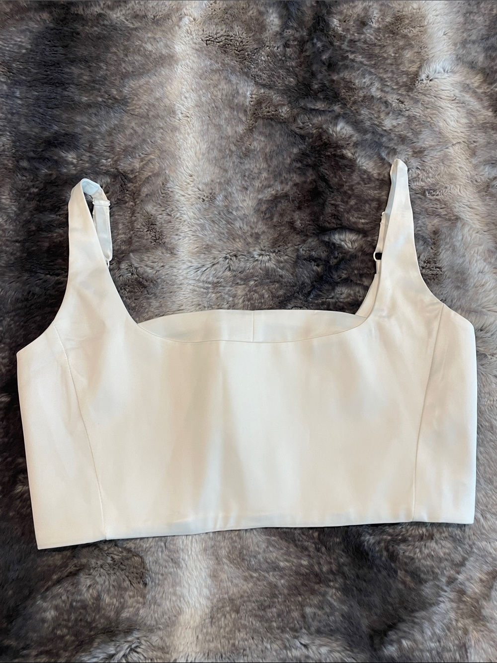 Line & Dot Classic Cream Square-Neck Bralette Top - size M